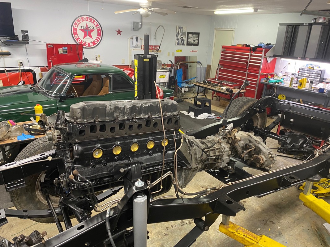 92-jeep-engine-reassembly.jpg