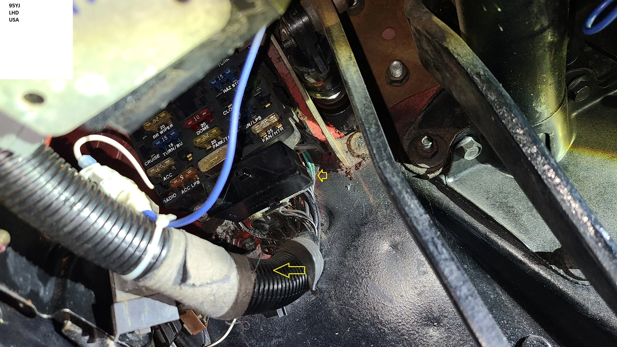95cab-box1w.webp