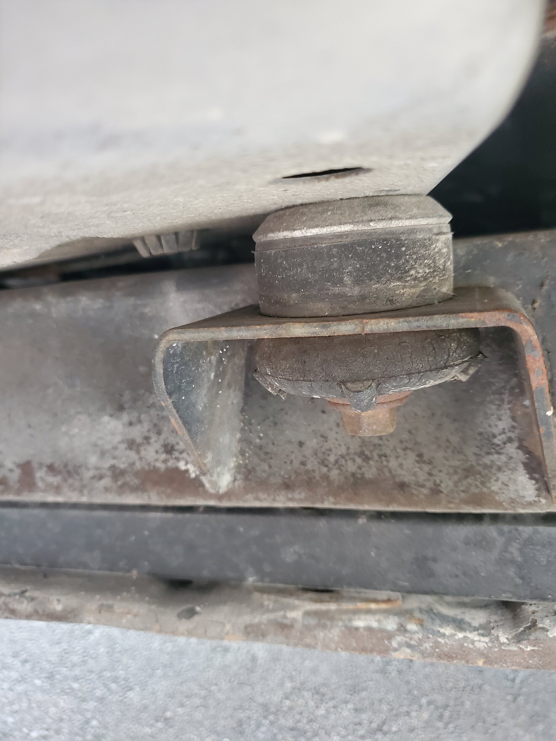 Jeep Wrangler Manual Transmission Pops Out Of Gear at Archie Adamski blog