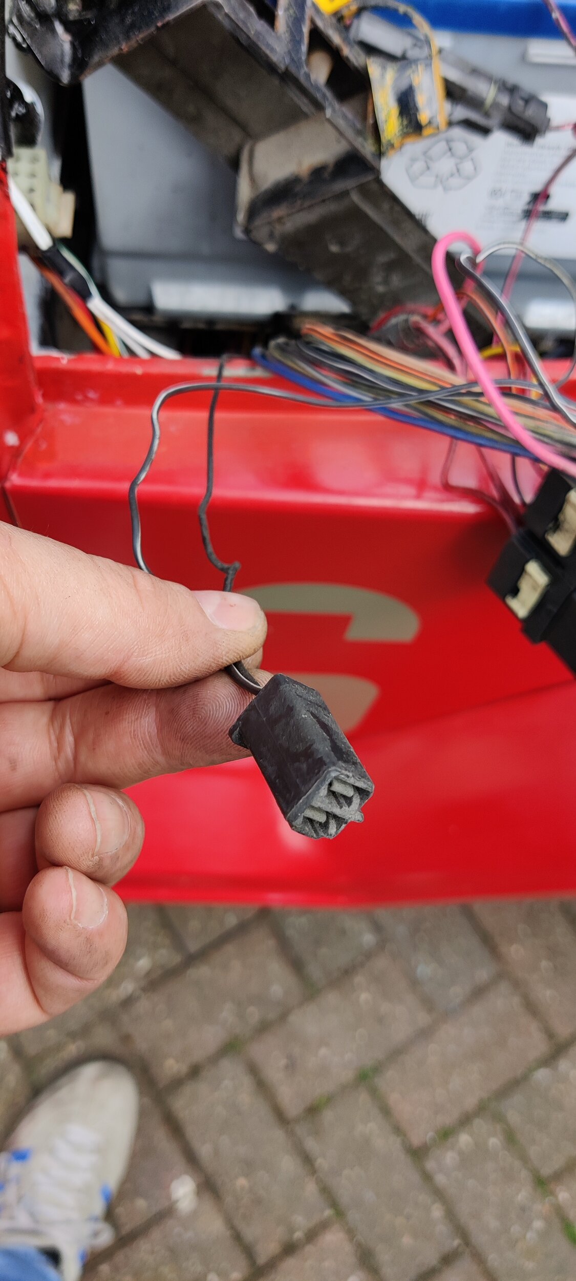 Odd Connector Jeep Wrangler YJ Forum